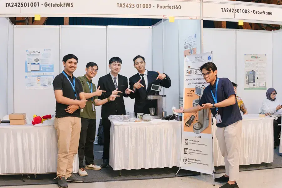 Suasana booth Qohua saat pameran berlangsung